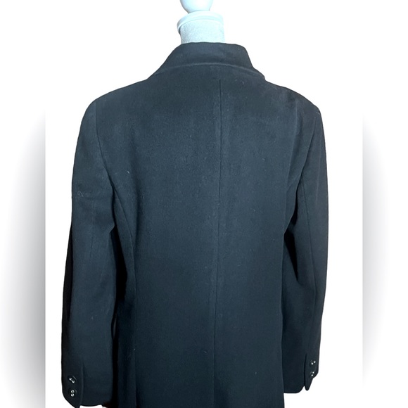 BROOKS BROTHERS BLACK WOOL BLEND OVERCOAT JACKET IN GOOD CONDITION (2) - Picture 8 of 12